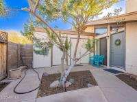 More Details about MLS # 6806459 : 555 N MAY#27