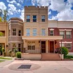 Brownstone At Hyde Park
